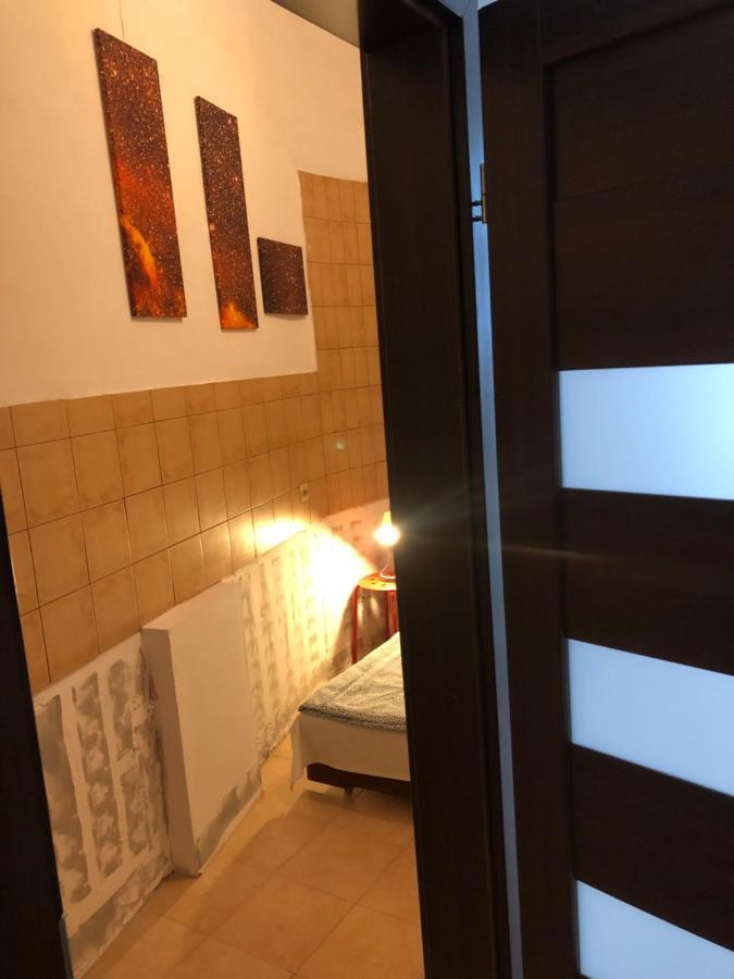 Pokoj 11F Lägenhet Krasków Exteriör bild